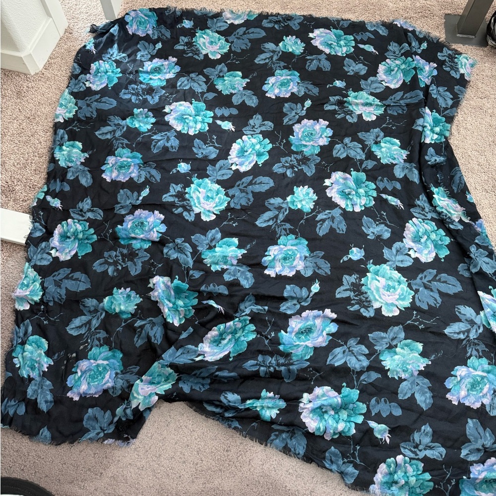 Elegant Floral Black and Blue Scarf